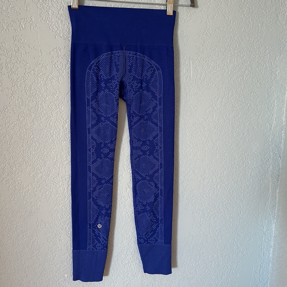 Lululemon Bright Blue Python Tights - image 6
